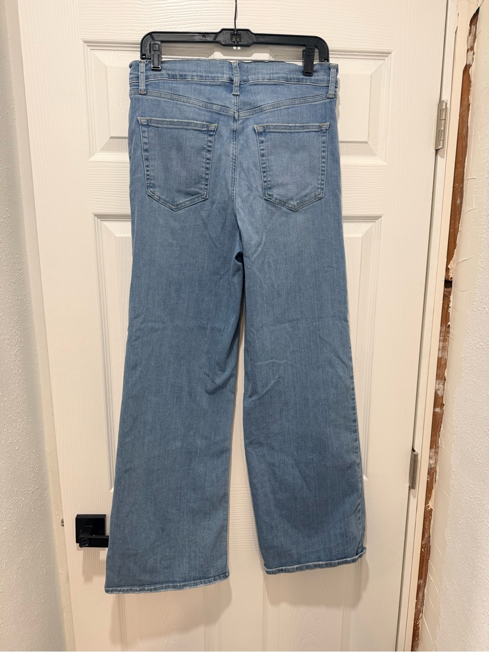 Frame Denim Light Wash Wide Leg Jeans - Picture 5 of 5
